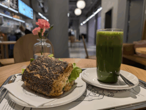 Arket Café