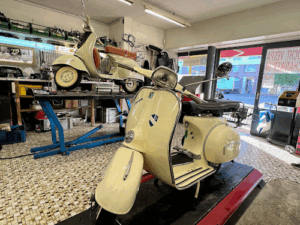 Der Firmenname ist Scooter Planet